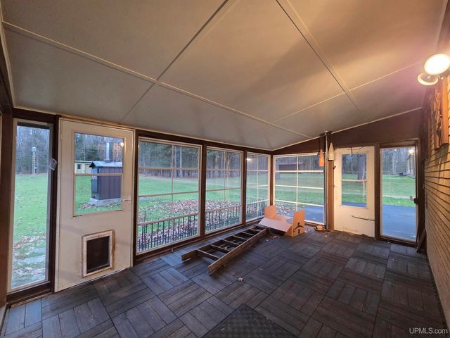 4280 Us 2 W Highway, Iron River, MI 49935