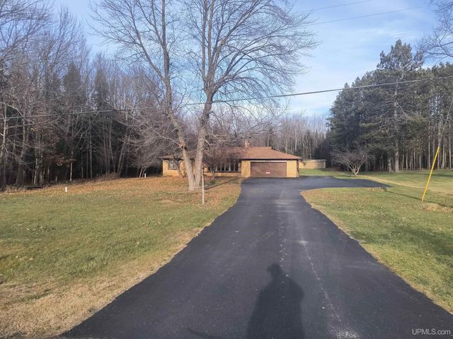 4280 Us 2 W Highway, Iron River, MI 49935