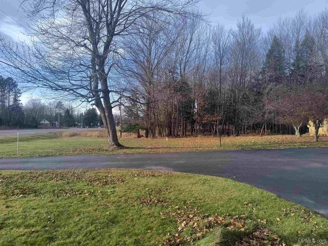 4280 Us 2 W Highway, Iron River, MI 49935