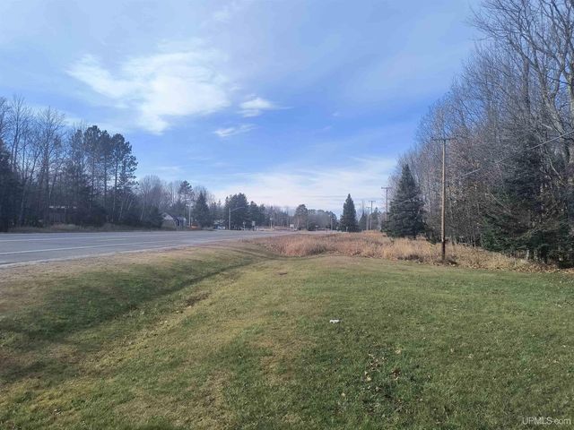 4280 Us 2 W Highway, Iron River, MI 49935