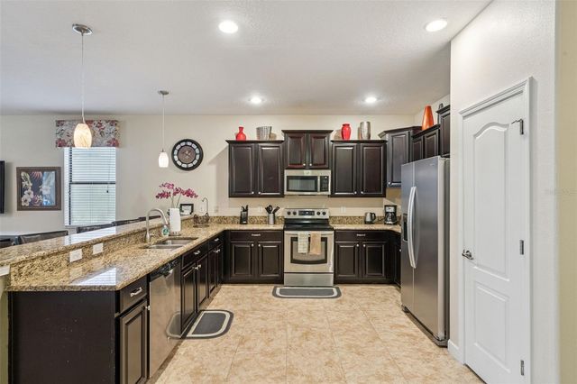 1420 MOON VALLEY, Davenport, FL 33896