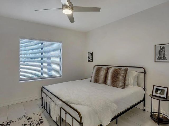 5249 E Shea Boulevard Unit 115, Scottsdale, AZ 85254