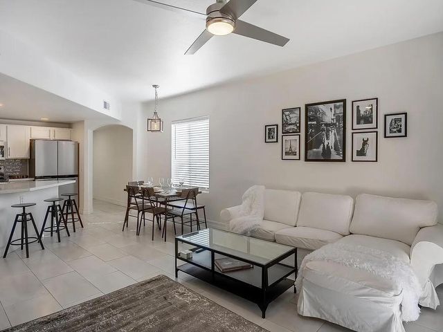 5249 E Shea Boulevard Unit 115, Scottsdale, AZ 85254
