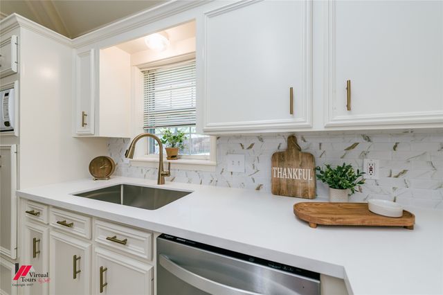 6420 Sand Hill Avenue, Shreveport, LA 71107