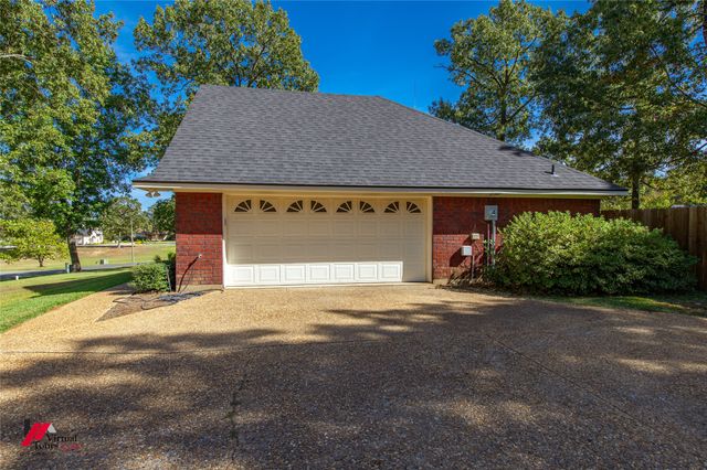 6420 Sand Hill Avenue, Shreveport, LA 71107