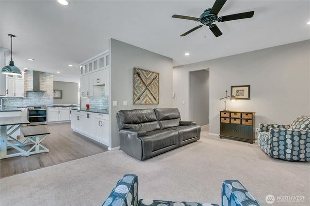 30120 104th Avenue SE, Auburn, WA 98092