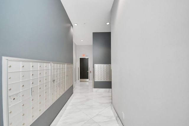 5925 Almeda Road 12408, Houston, TX 77004