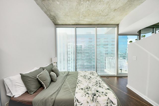 5925 Almeda Road 12408, Houston, TX 77004