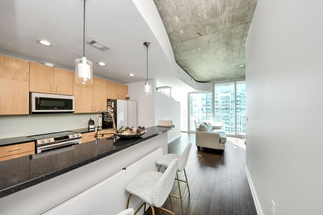 5925 Almeda Road 12408, Houston, TX 77004