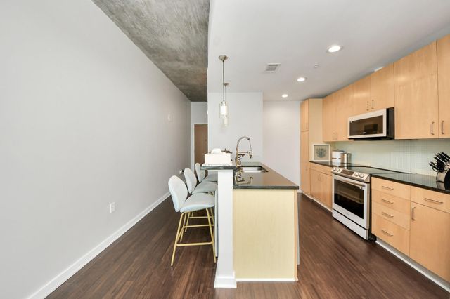 5925 Almeda Road 12408, Houston, TX 77004