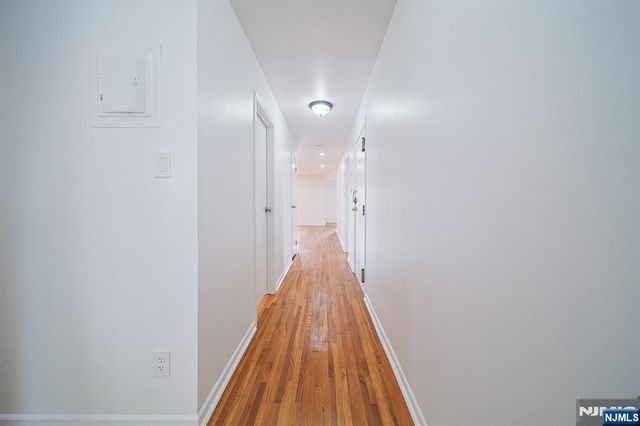 93 Myrtle Avenue 1, Edgewater, NJ 07020