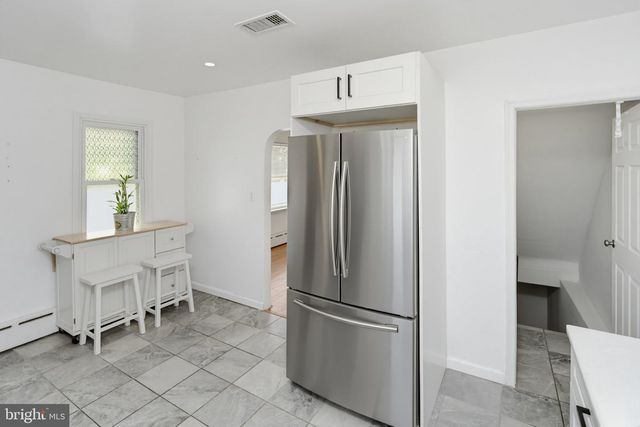 1210 HOLLYWOOD AVE, Havertown, PA 19083