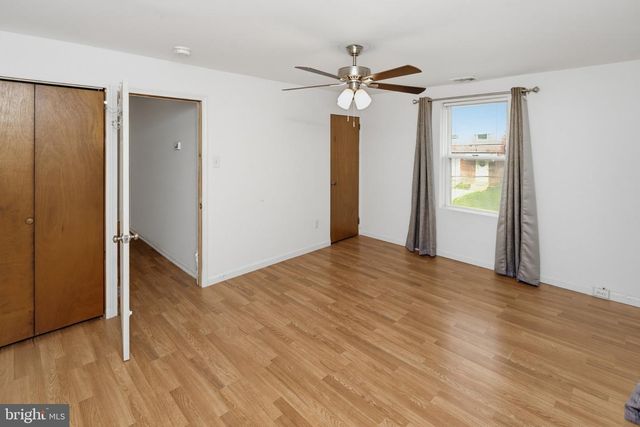 1210 HOLLYWOOD AVE, Havertown, PA 19083