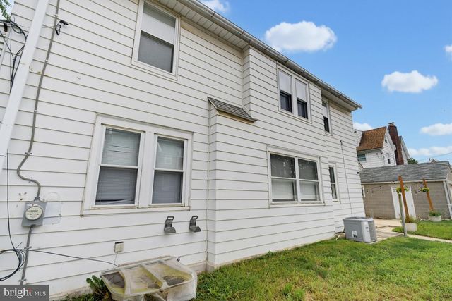 1210 HOLLYWOOD AVE, Havertown, PA 19083