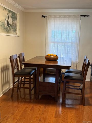 16904 22ND Avenue, Whitestone, NY 11357