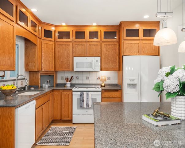22113 Dockton Road SW, Vashon, WA 98070