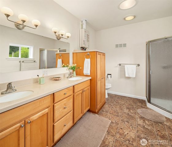 22113 Dockton Road SW, Vashon, WA 98070