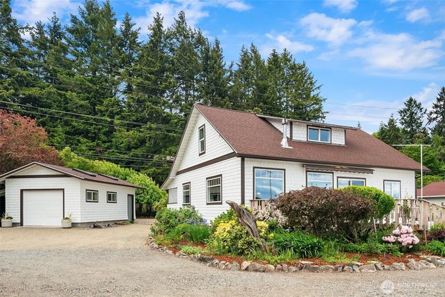 22113 Dockton Road SW, Vashon, WA 98070