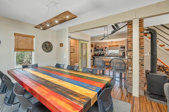 260 East Main Street, Conway, NH 03818