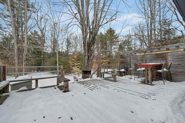 260 East Main Street, Conway, NH 03818