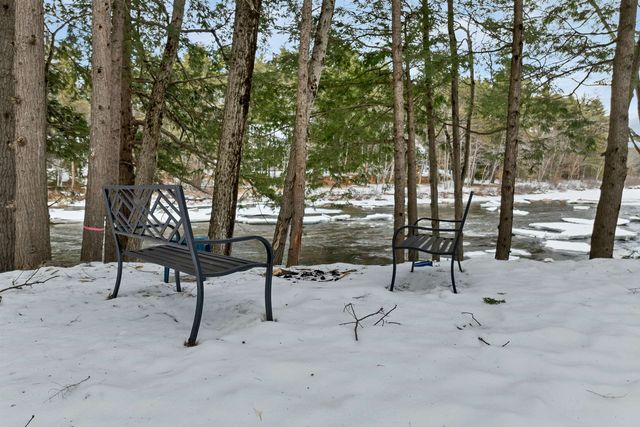 260 East Main Street, Conway, NH 03818