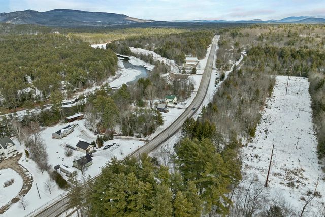 260 East Main Street, Conway, NH 03818