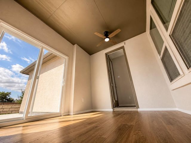 112 Rosebush DR, Liberty Hill, TX 78642