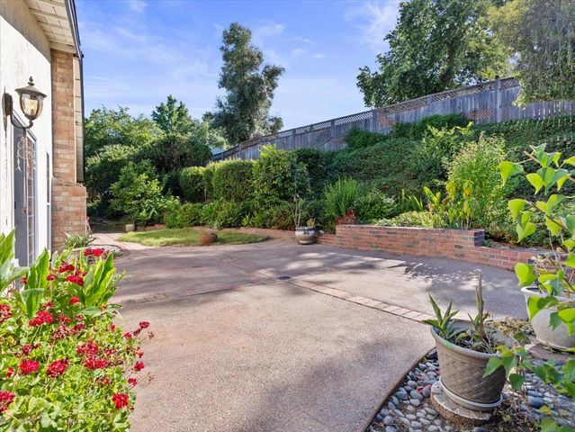 8417 Cranford Way, Citrus Heights, CA 95610