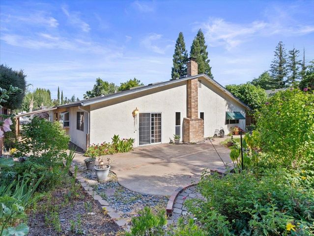 8417 Cranford Way, Citrus Heights, CA 95610