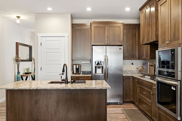 1465 E SEGO LILY CT, Layton, UT 84040