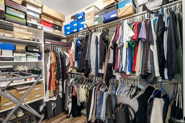 1465 E SEGO LILY CT, Layton, UT 84040