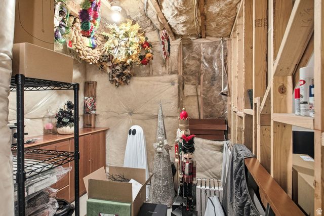 1465 E SEGO LILY CT, Layton, UT 84040