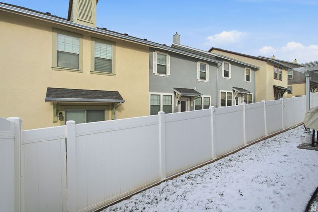 1465 E SEGO LILY CT, Layton, UT 84040