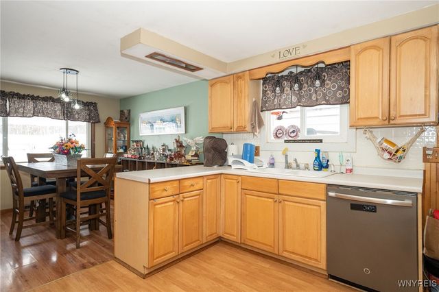 9374 Steffi Drive, Evans, NY 14006