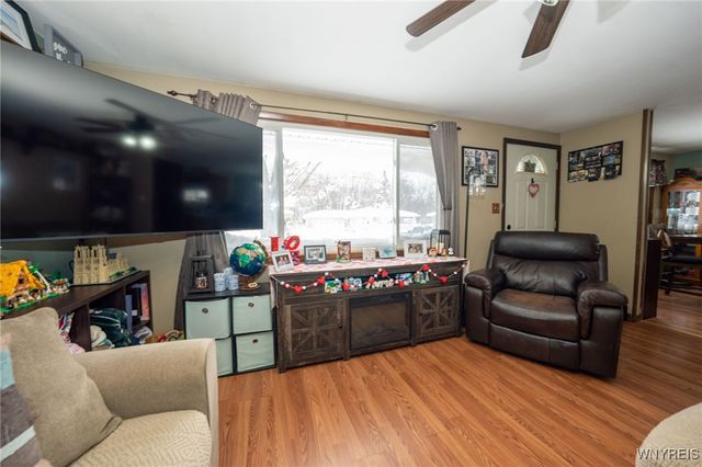 9374 Steffi Drive, Evans, NY 14006