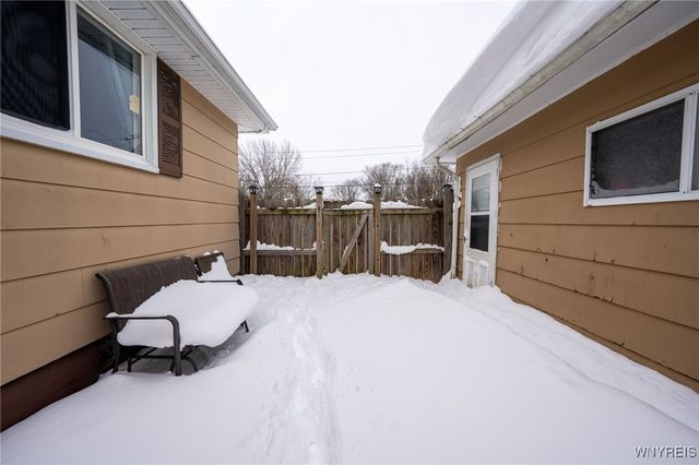 9374 Steffi Drive, Evans, NY 14006