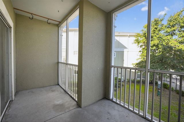 8290 W GATE PARKWAY 707, Jacksonville, FL 32216