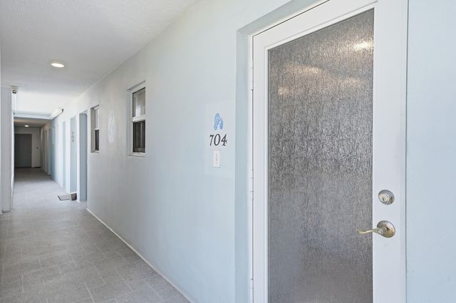 400 N Surf Road 704, Hollywood, FL 33019
