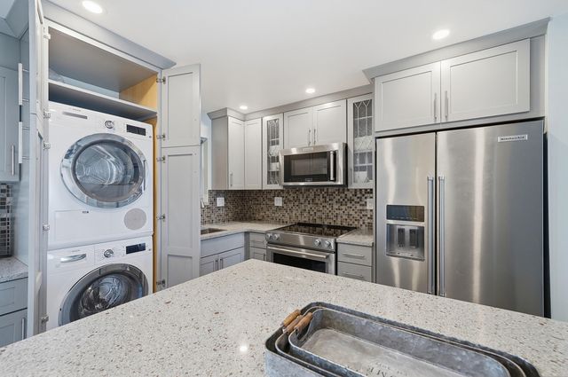 400 N Surf Road 704, Hollywood, FL 33019