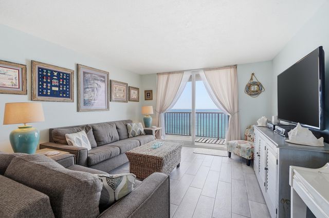 400 N Surf Road 704, Hollywood, FL 33019