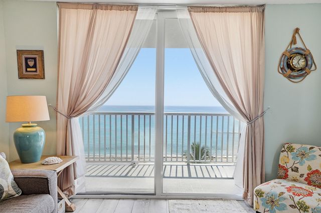 400 N Surf Road 704, Hollywood, FL 33019