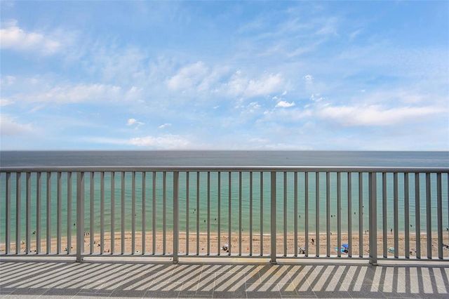 400 N Surf Road 704, Hollywood, FL 33019