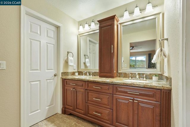 151 151 Turrini Ct, Danville, CA 94526