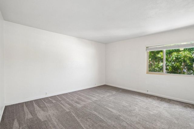 400 N Sunrise Way 228, Palm Springs, CA 92262