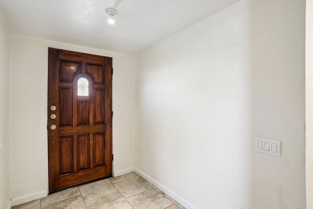 400 N Sunrise Way 228, Palm Springs, CA 92262