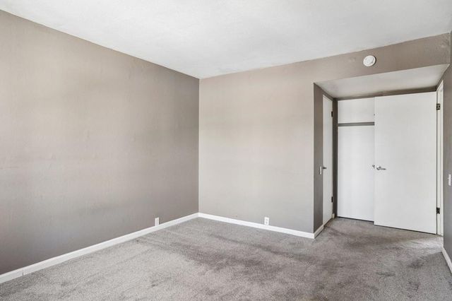 400 N Sunrise Way 228, Palm Springs, CA 92262