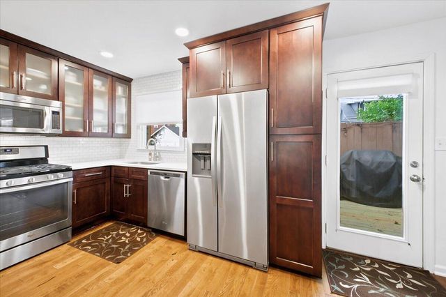357 Woods AVE SW 357, Roanoke, VA 24016