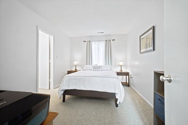 357 Woods AVE SW 357, Roanoke, VA 24016