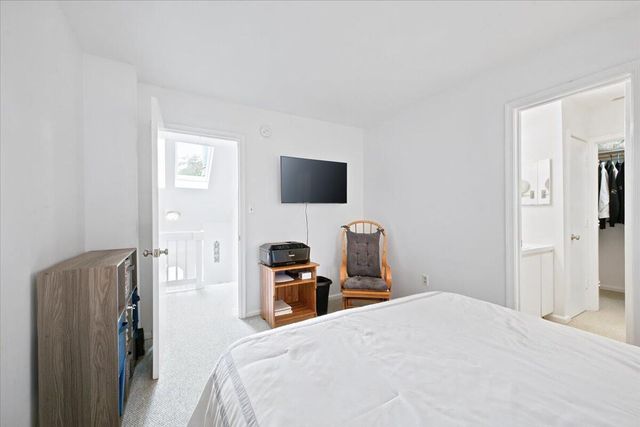357 Woods AVE SW 357, Roanoke, VA 24016