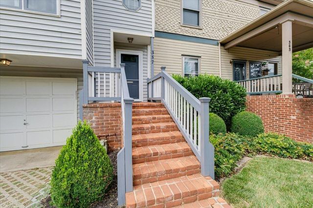 357 Woods AVE SW 357, Roanoke, VA 24016